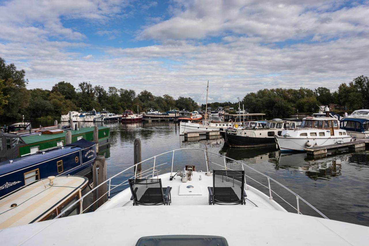 Eucala Motor Yacht Ξενοδοχείο East Molesey Εξωτερικό φωτογραφία